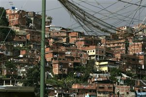 Caída de la pobreza en Venezuela es coyuntural