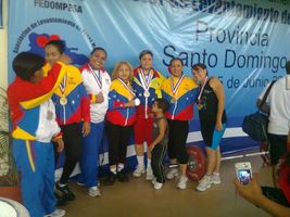Uesebistas campeones en Panamericano Máster de Pesas