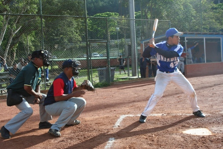 Hoy comienza el softbol en los Intercarreras 2013
