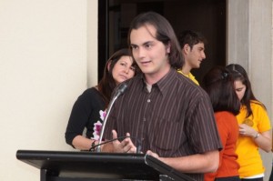 Alexandro Tálamo habló en nombre de los ganadores de 2012.