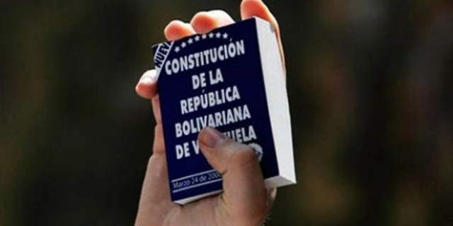 La Constitución Nacional analizada en cuatro conversatorios