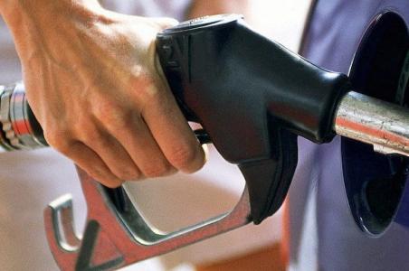 Lo barato sale caro: el precio de la gasolina