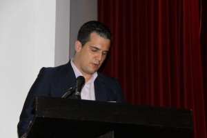 El profesor Alejandro Goldar habló en representación de los ganadores del Premio.