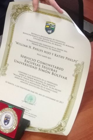 Servicio comunitario Escuelas seguras recibió Premio Municipal de Ambiente