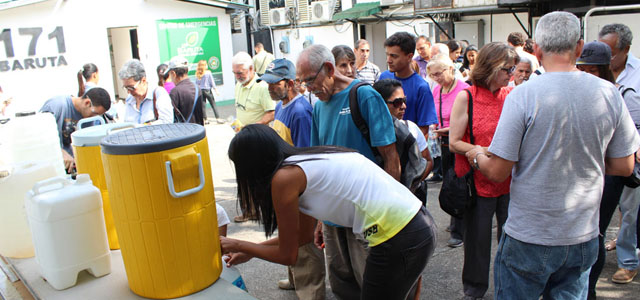 USB y Alcaldía de Baruta entregaron kits de cloro para potabilizar agua